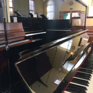 Yamaha U3 - Image 2